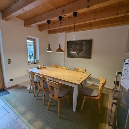 Mit Sauna In *