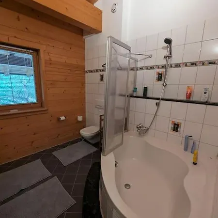 公寓 Mit Sauna In *